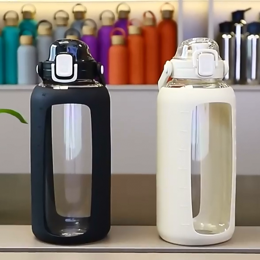 SW-033 74oz Glass Water Bottle with Straw and Handle Lid Half Gallon Motivational Glass Bottle with Silicone Sleeve and Time Marker Large Reusable Sports Water Jug for Gym Home Workout