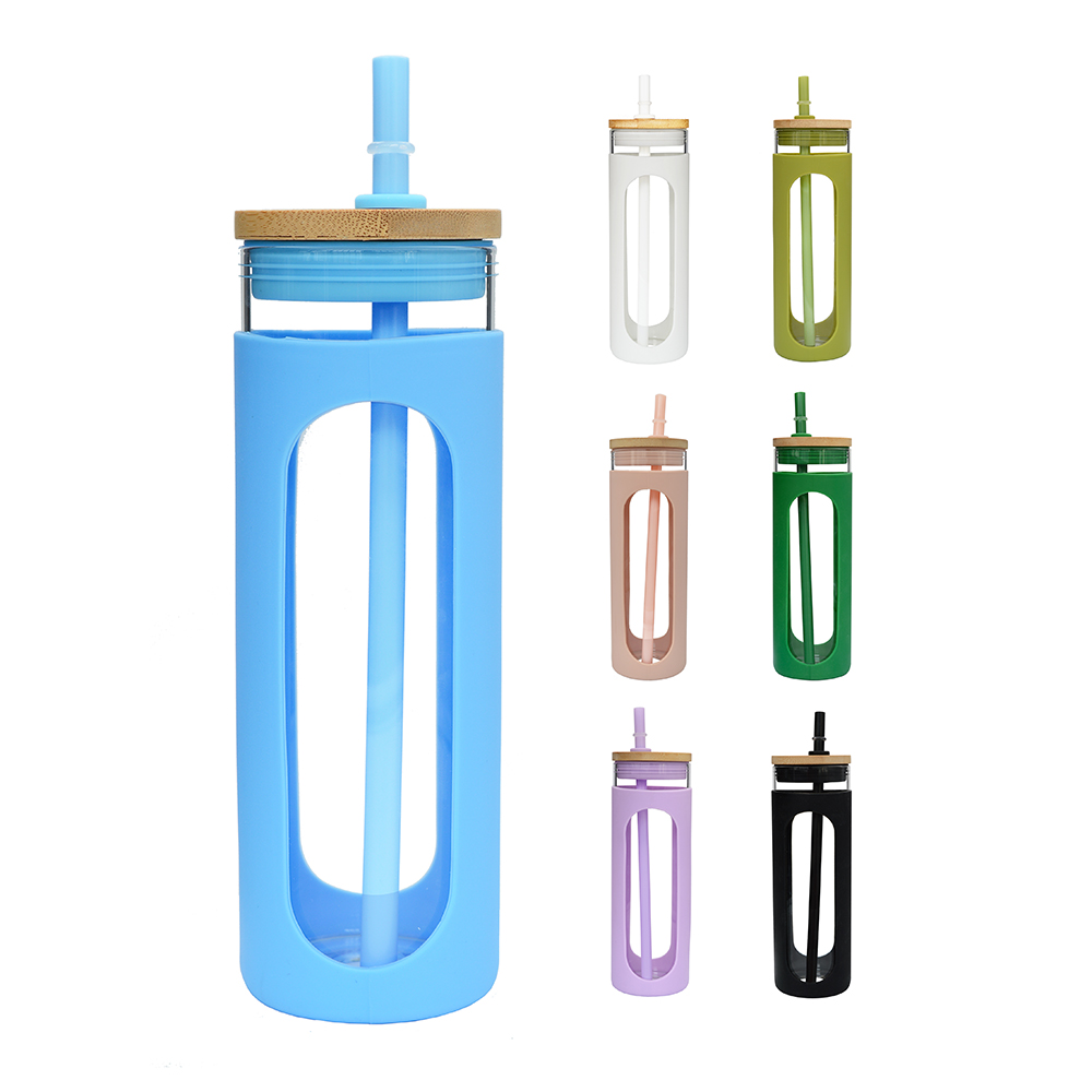 Single Wall Borosilicate Glass Water Tumble Bottle with Silicone Sleeve Straw Bamboo Lid for coffee and juice
